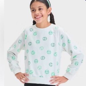 NWOT Cat & Jack St Patrick’s White Sweatshirt with Green Smiley Faces